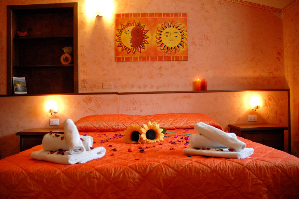 B&B Fantar House Carbonia Chambre photo