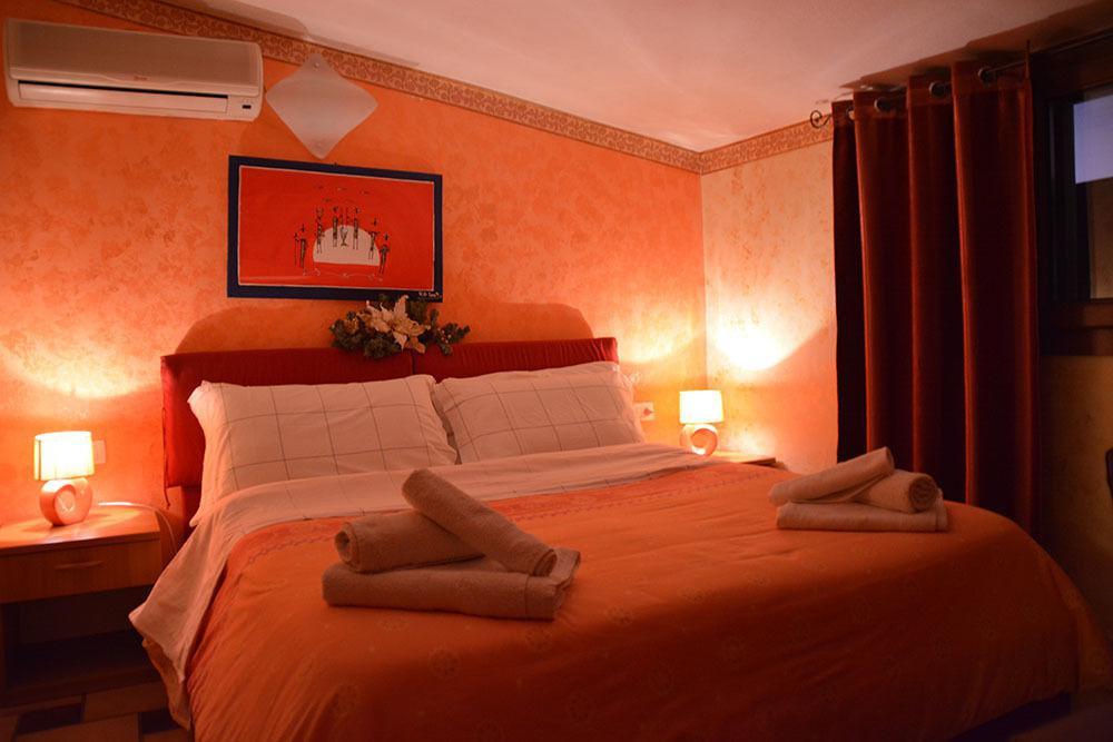 B&B Fantar House Carbonia Extérieur photo